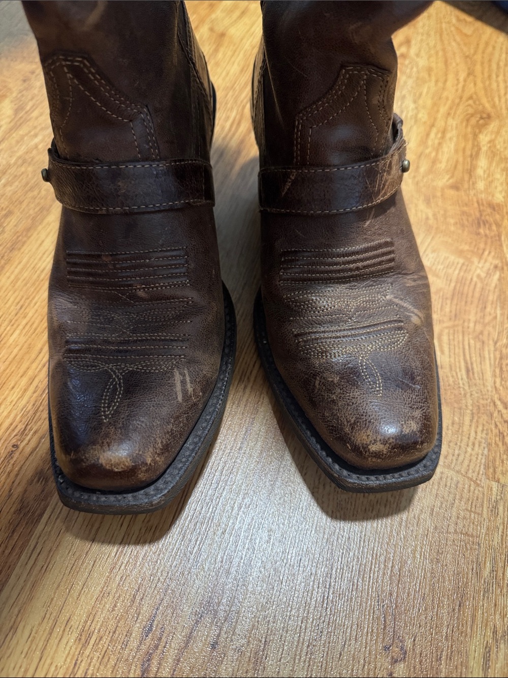 Ariat Brown Leather Women's Heeled Western Boots